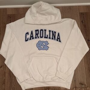 Fanatics UNC white hoodie, size medium
